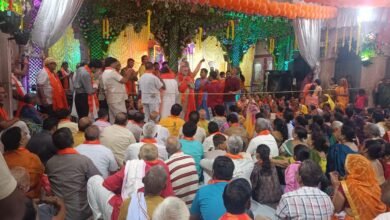 Photo of प्राचीन मंदिर केशव देव मंदिर में जन्मोत्सव बधाई गायन हुआ संपन्न