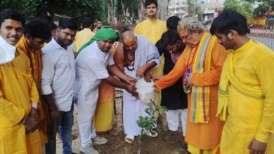 Photo of काटे गये हरे वृक्षों की स्मृति में धर्म रक्षा संघ 444 नए वृक्ष लगाएगा